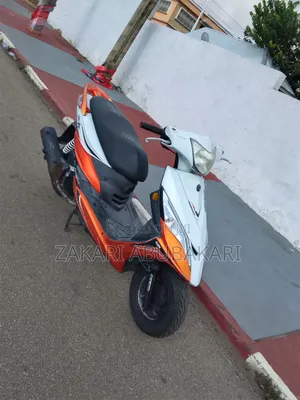 SYM Symnh 2022 White