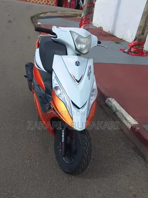 SYM Symnh 2022 White