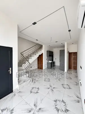 2bdrm Townhouse/Terrace in Neon Boulevard, Nmai-Dzorn for sale