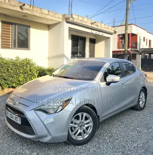 Toyota Yaris iA 1.5 FWD 2017 Silver