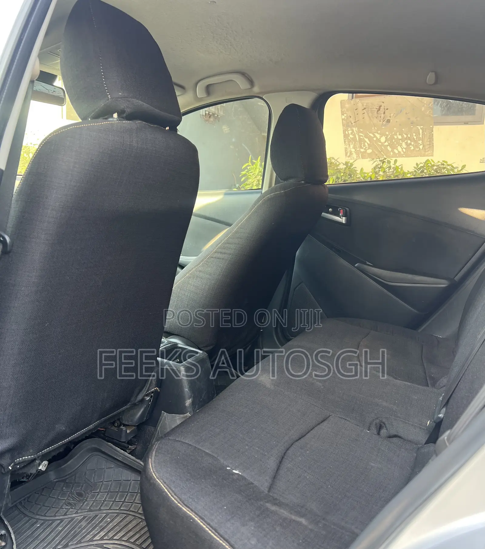 Toyota Yaris iA 1.5 FWD 2017 Silver