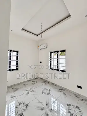 2bdrm Townhouse/Terrace in Neon Boulevard, Nmai-Dzorn for sale