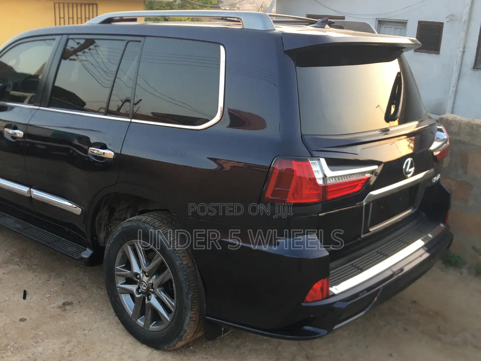 Lexus LX 570 AWD 2014 Black