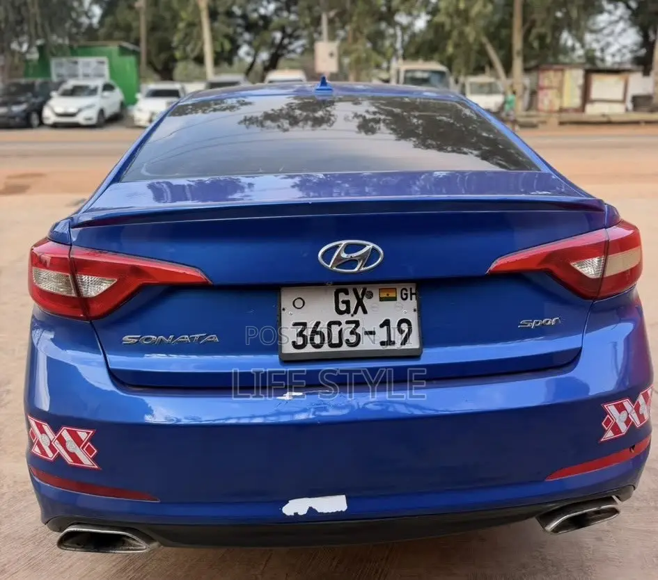 Hyundai Sonata 2016 Blue