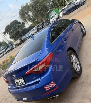 Hyundai Sonata 2016 Blue