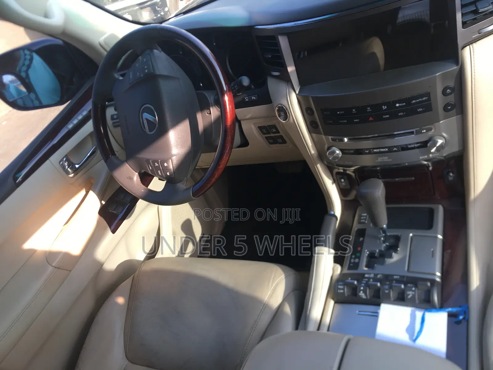 Lexus LX 570 AWD 2014 Black