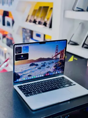 Laptop Apple MacBook Air 2025 M4 16GB Apple M4 SSD 512GB