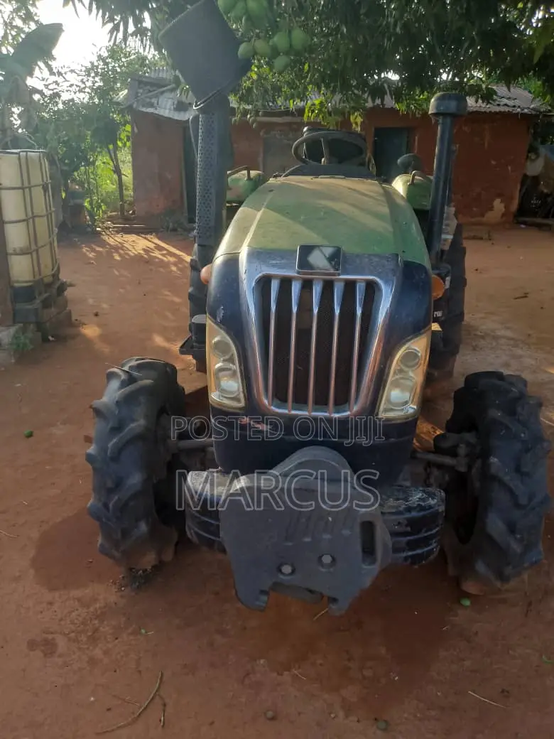 Detank Tractor
