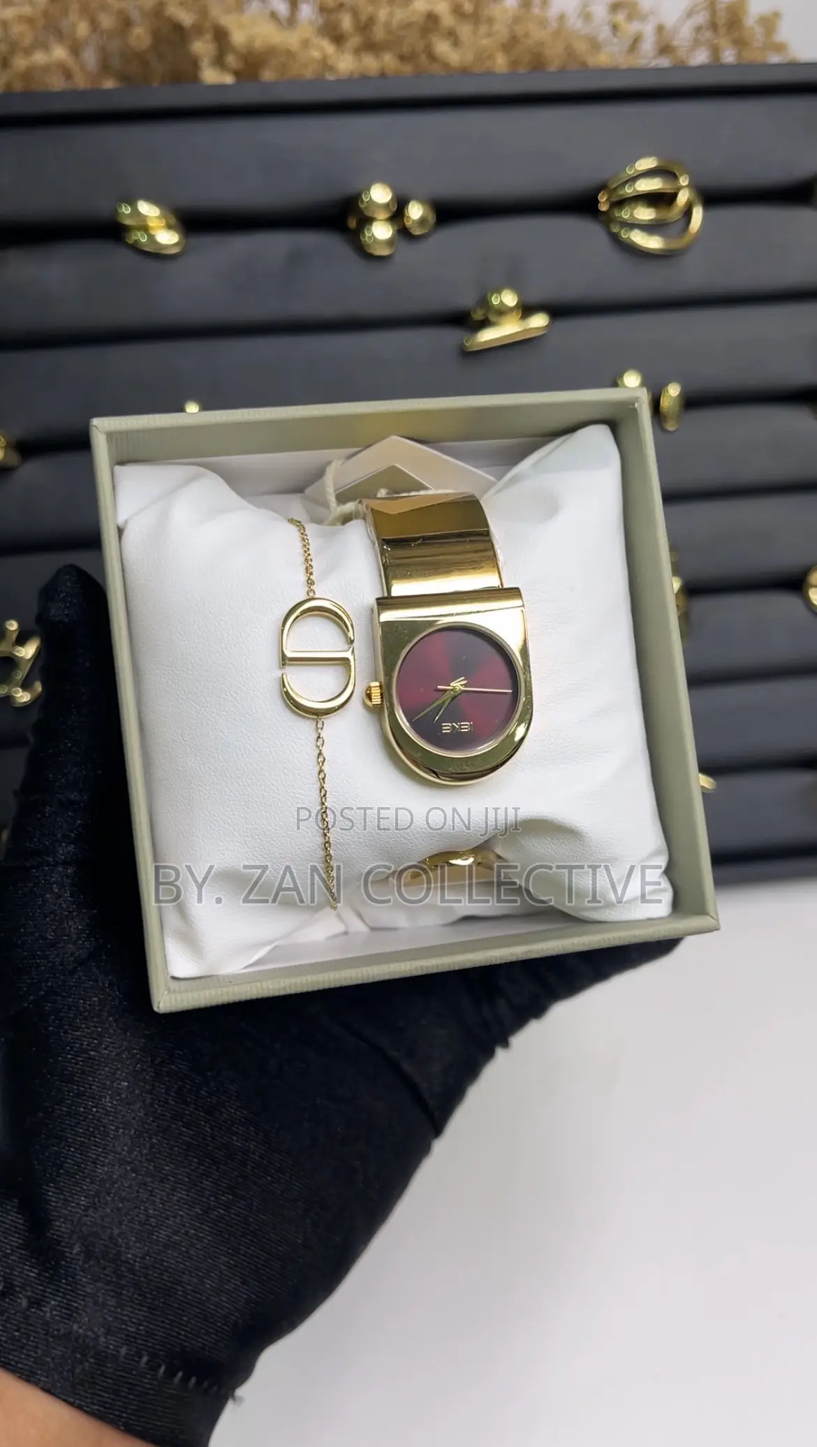 Women Watch(Gold)