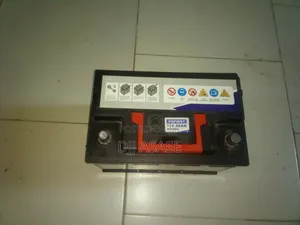 12V 66Ah Maintenance-Free Car Battery for Sale