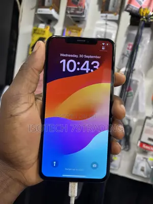 Apple iPhone XS Max 64 GB Gold