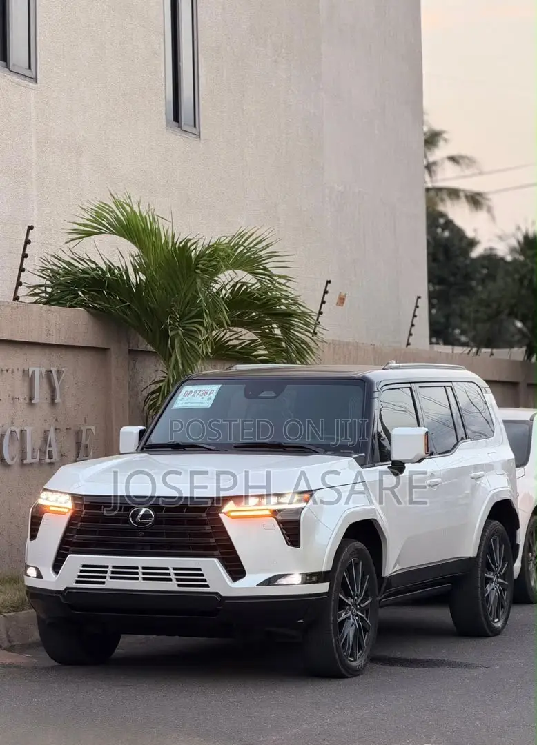 Lexus GX 550 Overtrail 2024 White