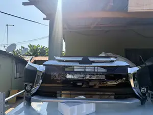 Outlander 2016 Complete Front Bumper