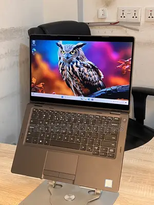 Laptop Dell Latitude 5300 2-in-1 8GB Intel Core i5 SSD 256GB