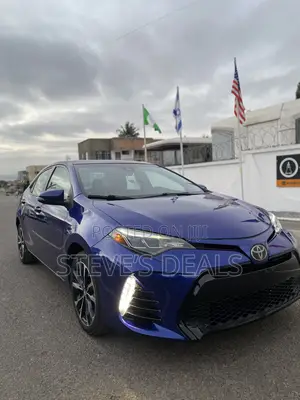 Toyota Corolla SE (1.8L 4cyl 2A) 2018 Blue