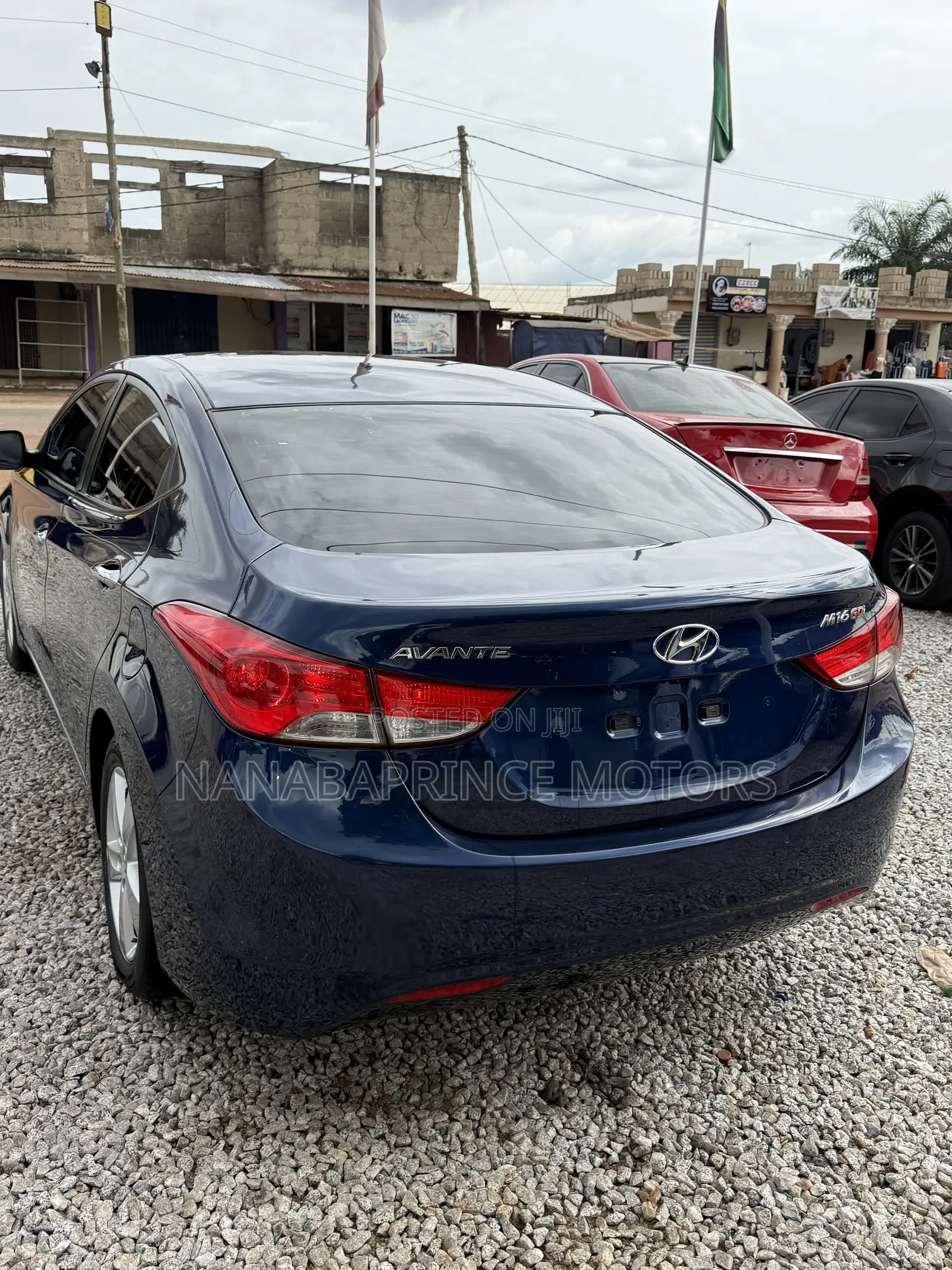 Hyundai Elantra SE Coupe FWD (1.8L 4cyl 6A) 2013 Blue