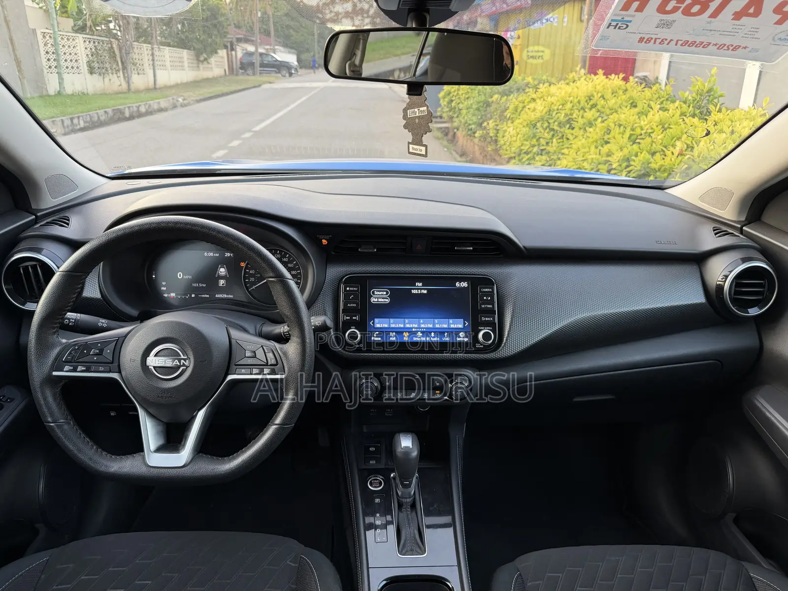 Nissan Kicks SV 2023 Blue