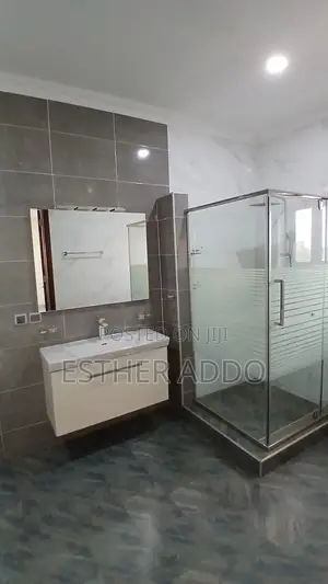 4bdrm Duplex in Ghana Link Area for rent