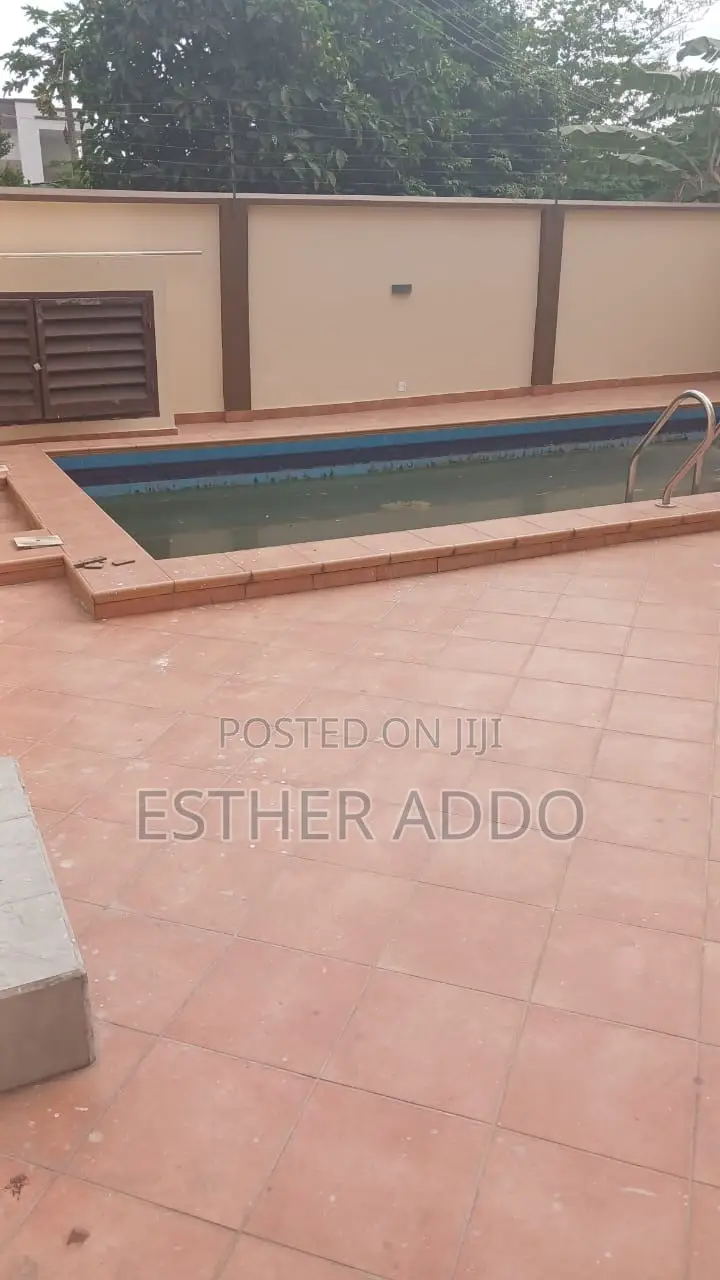 4bdrm Duplex in Ghana Link Area for rent