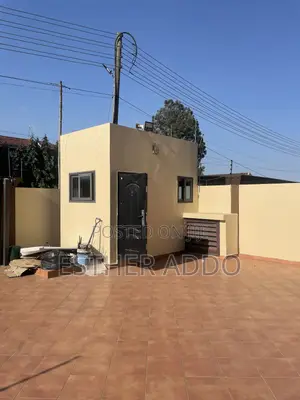 4bdrm Duplex in Ghana Link Area for rent