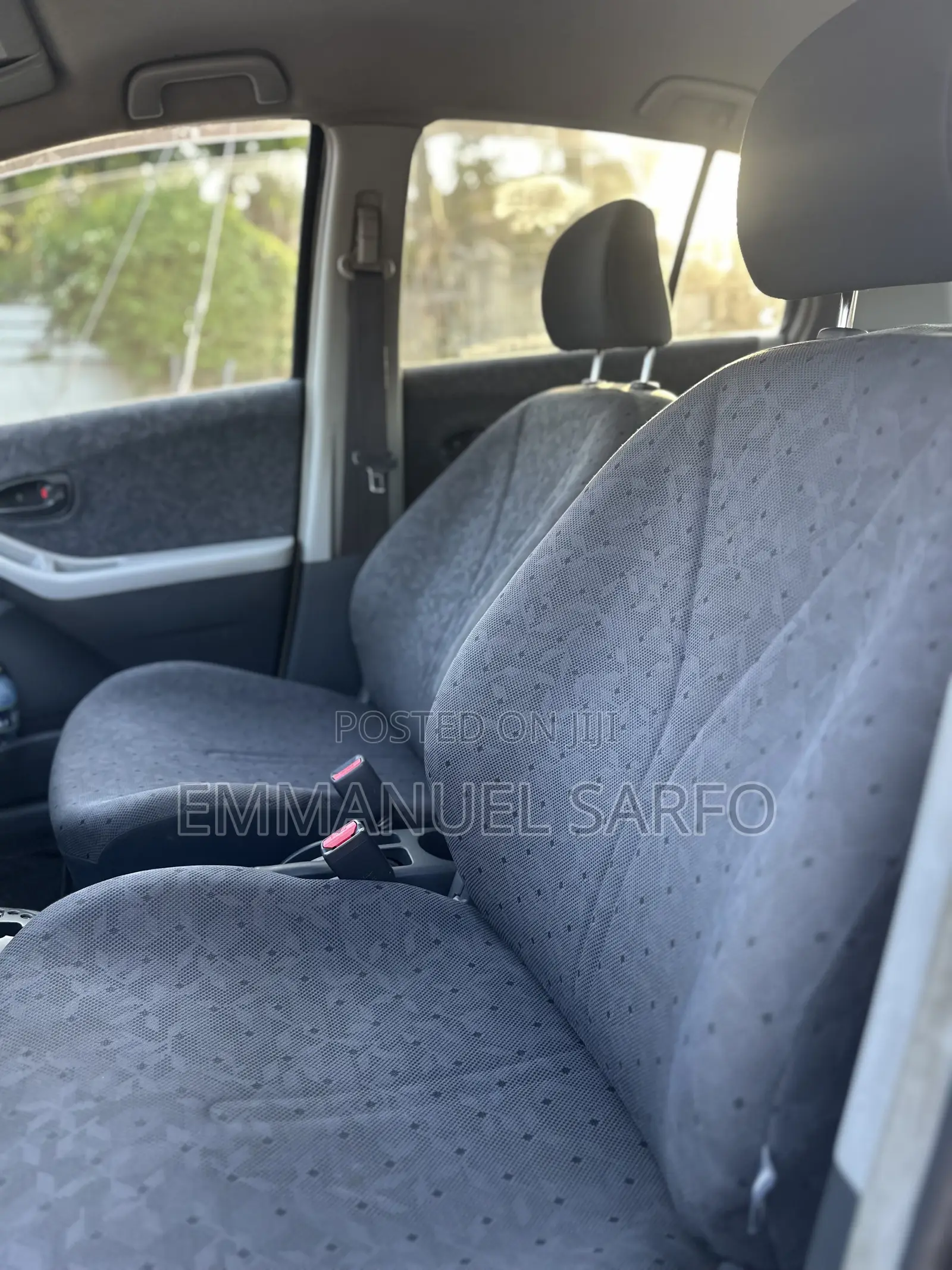 Toyota Vitz 2010 Black