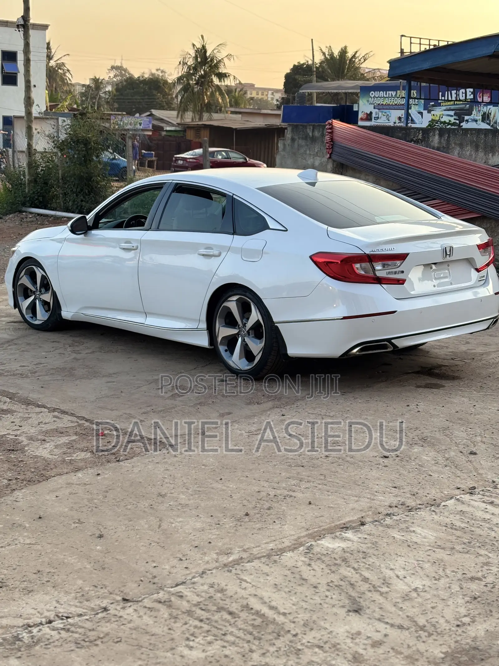 Honda Accord Touring 2.0T 2018 White
