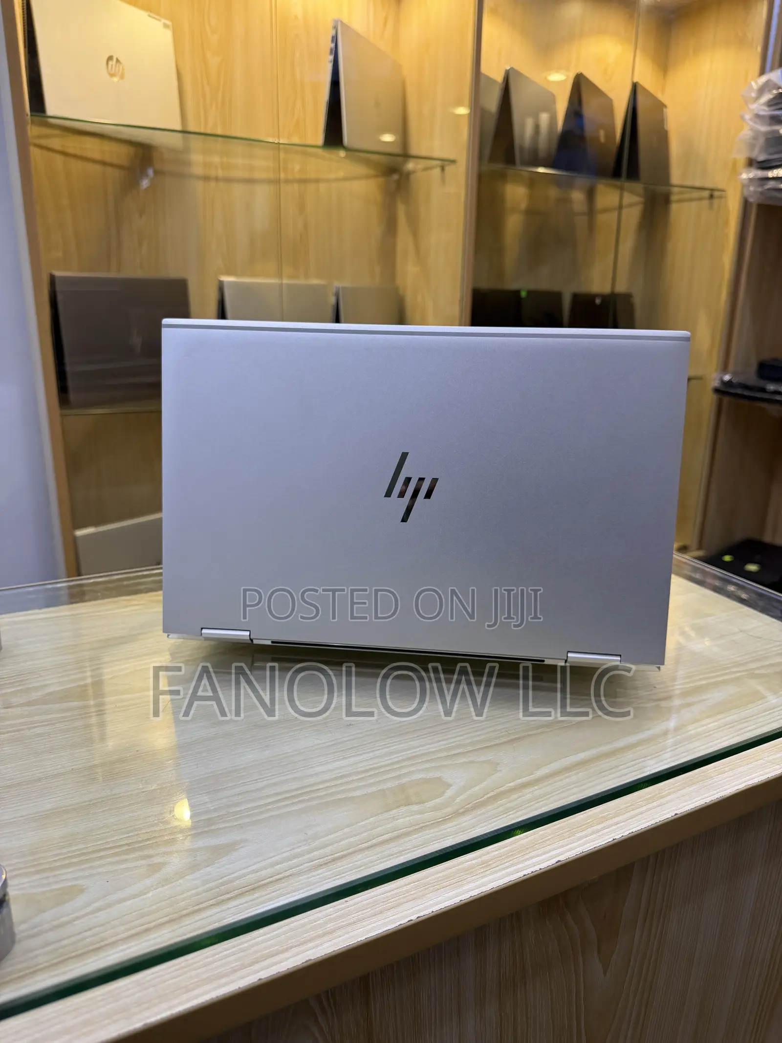 New Laptop HP EliteBook 1040 G8 16GB Intel Core i7 SSD 512GB