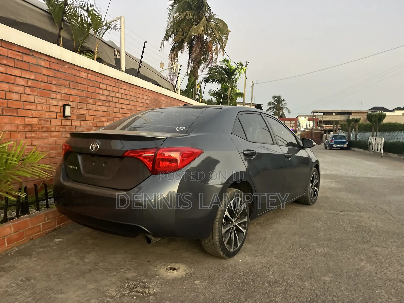 Toyota Corolla 2017 Gray
