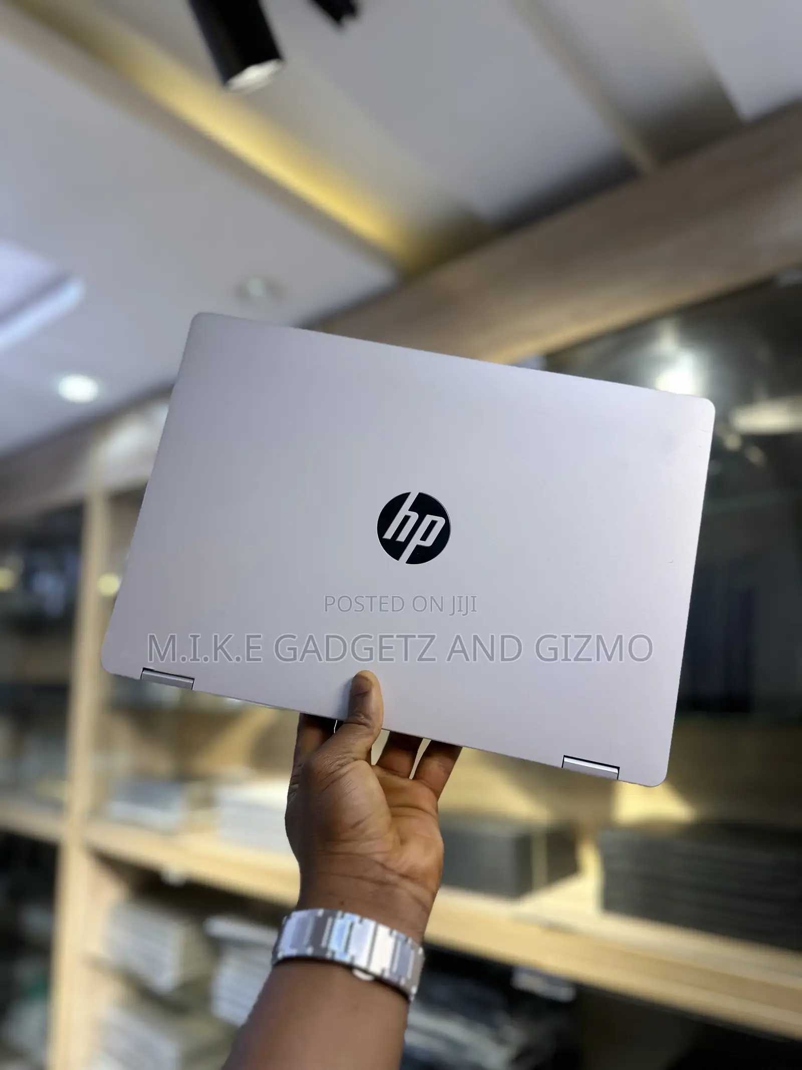Laptop HP OmniBook 5 Flip 14-fp0023dx 16GB Intel Core 5 SSD 512GB