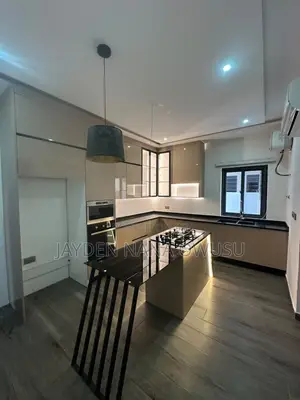 4bdrm House in Ashaley Botwe for sale