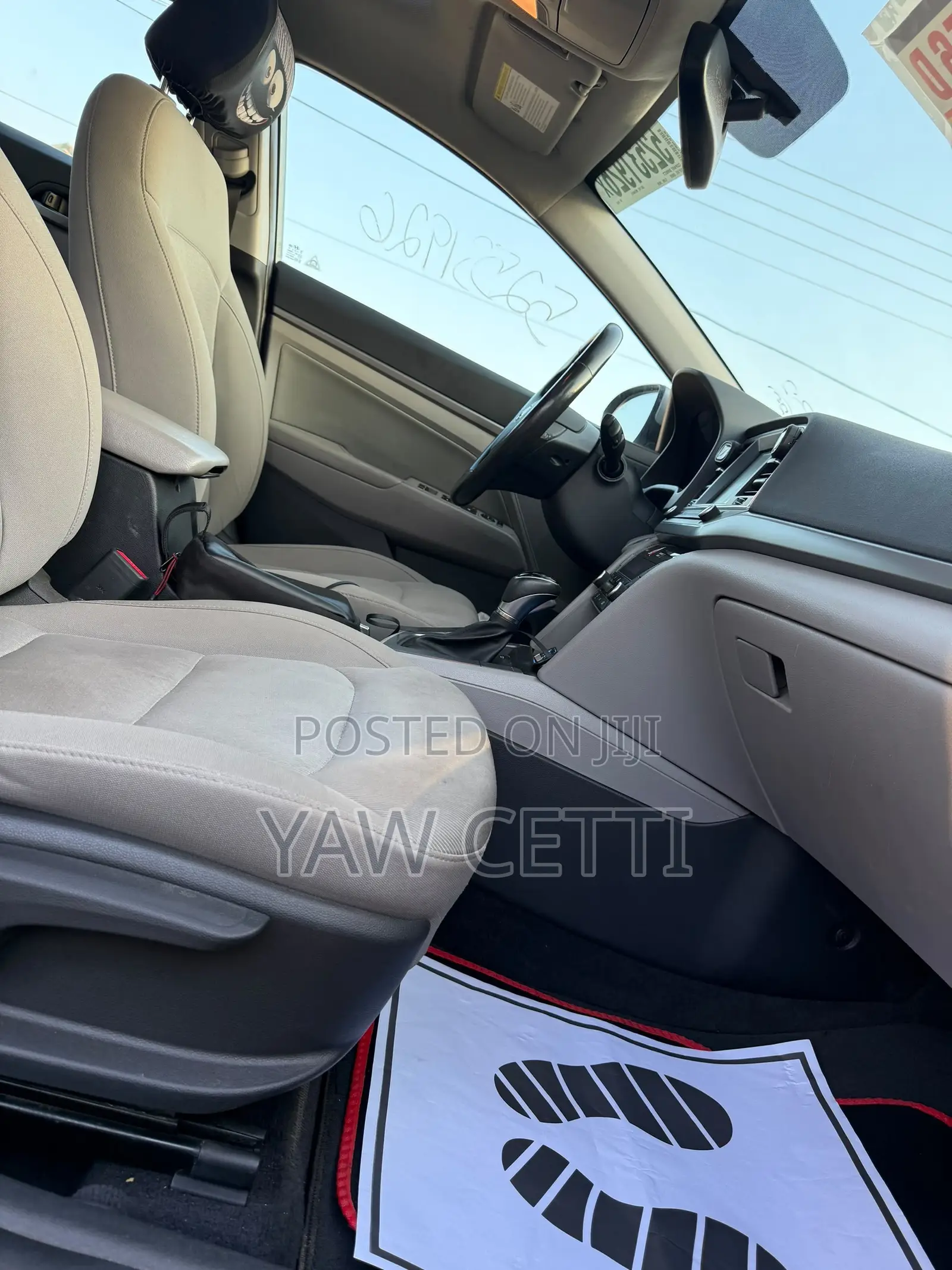 Hyundai Elantra Value Edition 2018 Silver
