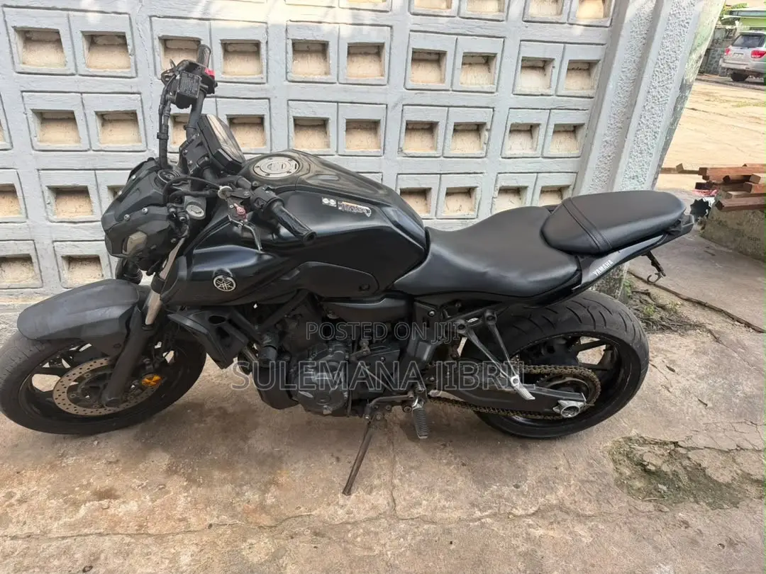 Yamaha MT-07 2022 Black