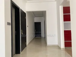 3bdrm House in Oyarifa for sale