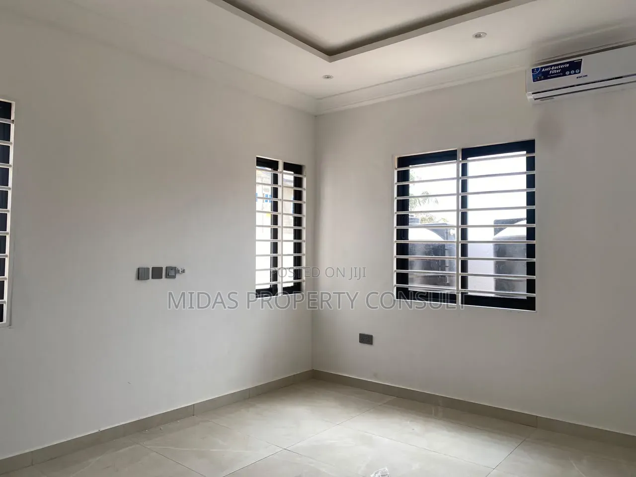 3bdrm House in Oyarifa for sale