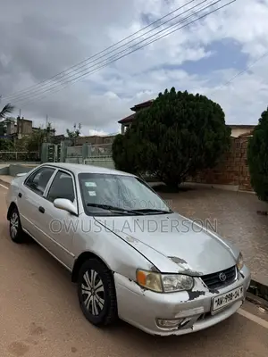 Toyota Corolla 2002 Silver