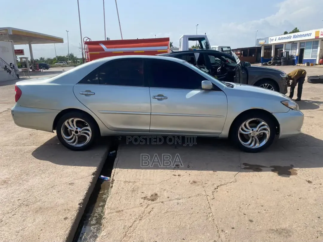 Toyota Camry SE 4dr Sedan (2.4L 4cyl 4A) 2004 Brown