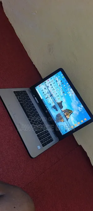 Laptop HP 15 8GB Intel Core i5 HDD 2T