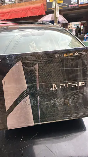 PlayStation 5 Pro 2TB(in Box)