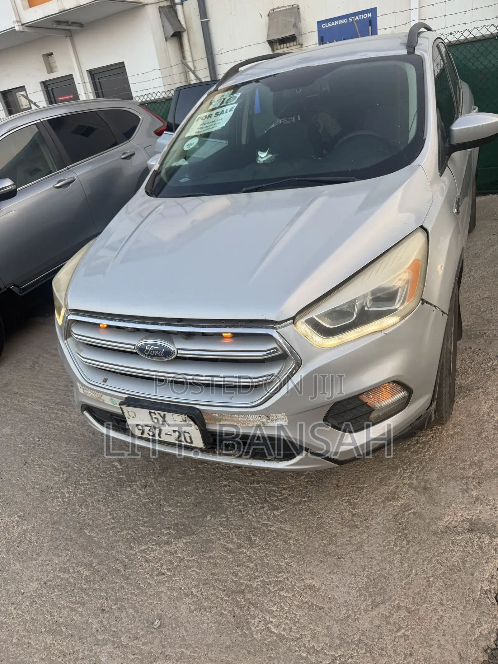 Ford Escape SE 4x4 2018 Gray