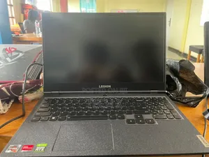 New Laptop Lenovo Legion 5 16GB AMD Ryzen 7 SSD 512GB