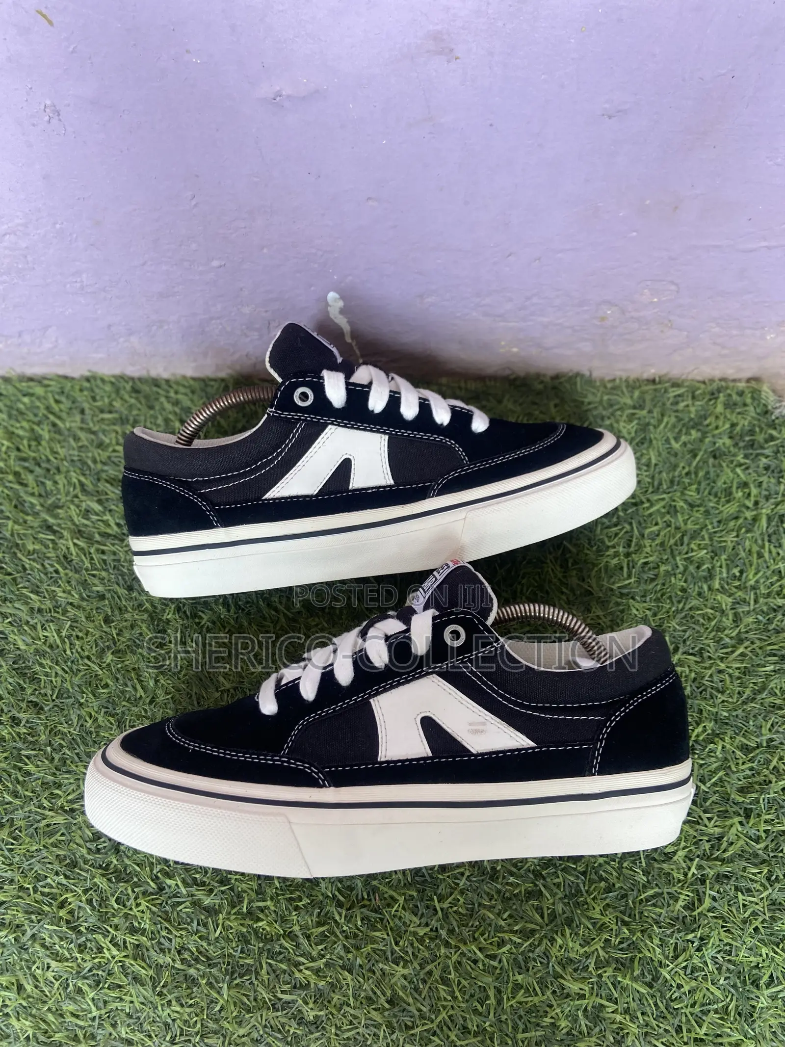 Vans-Street Vision Wear
