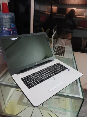 Laptop HP Pavilion 17 8GB Intel Core i7 HDD 1T