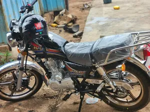 New Haojue HJ125-8K 2026 Black