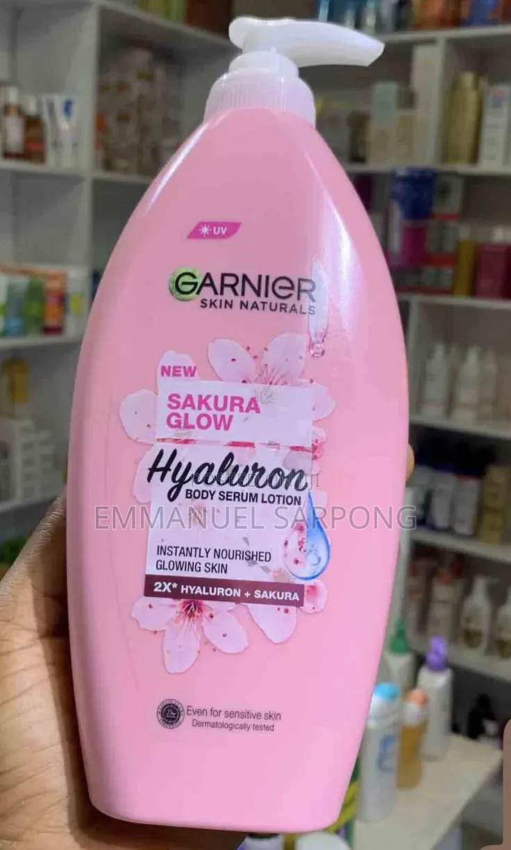 Garnier Sakura Glow Hyaluron Body Lotion Instant Glowing Skin