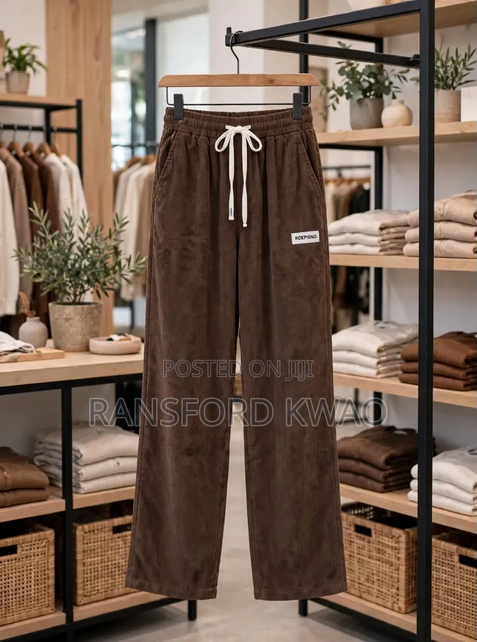 Short Joggers
