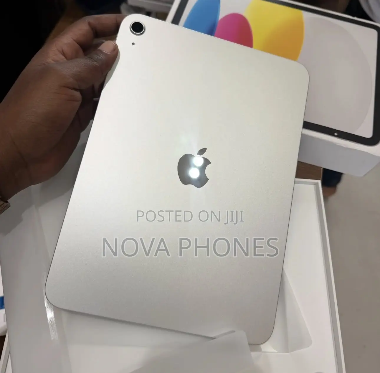 New Apple iPad (2025) 128 GB Silver