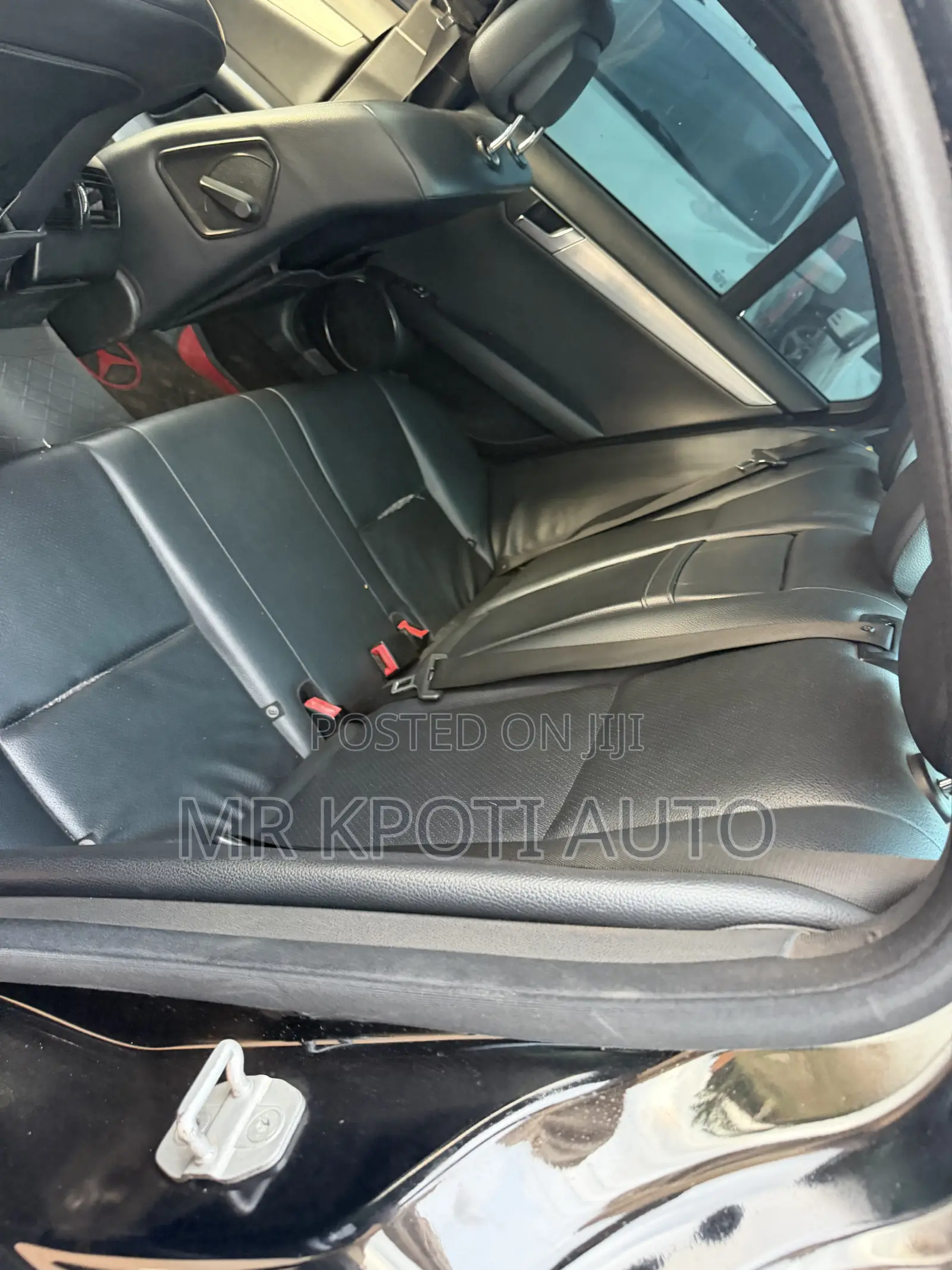 Mercedes-Benz C250 2014 Black