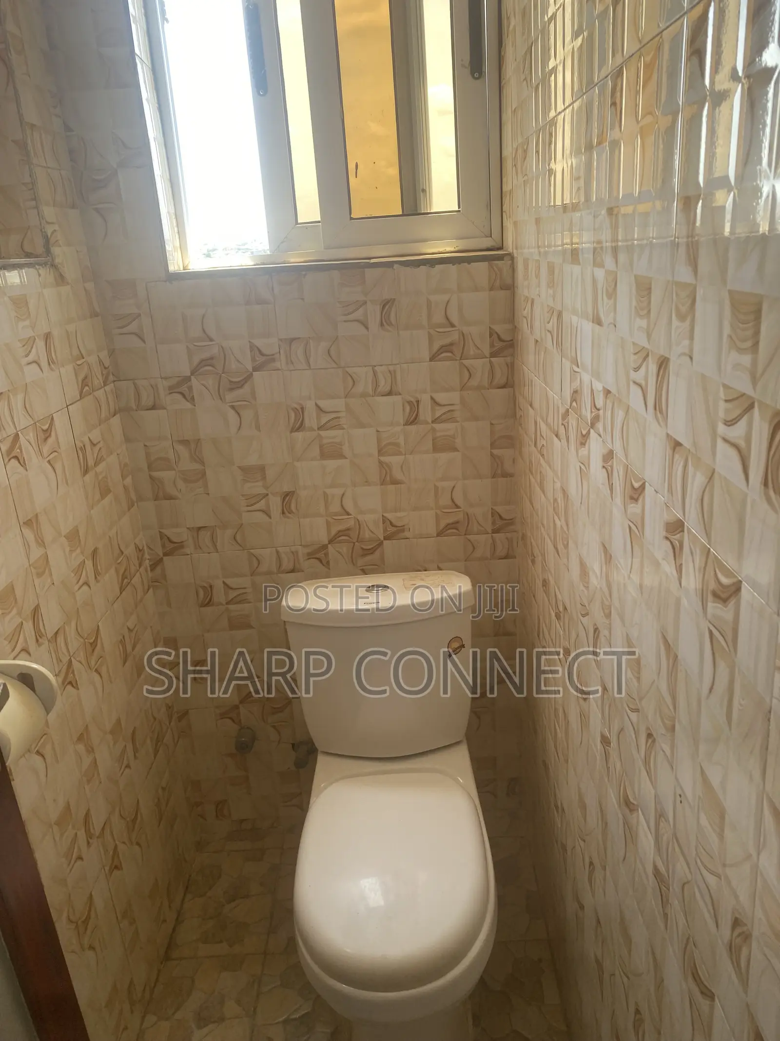 2bdrm Apartment in Sharp-Connect., Toll Booth for rent