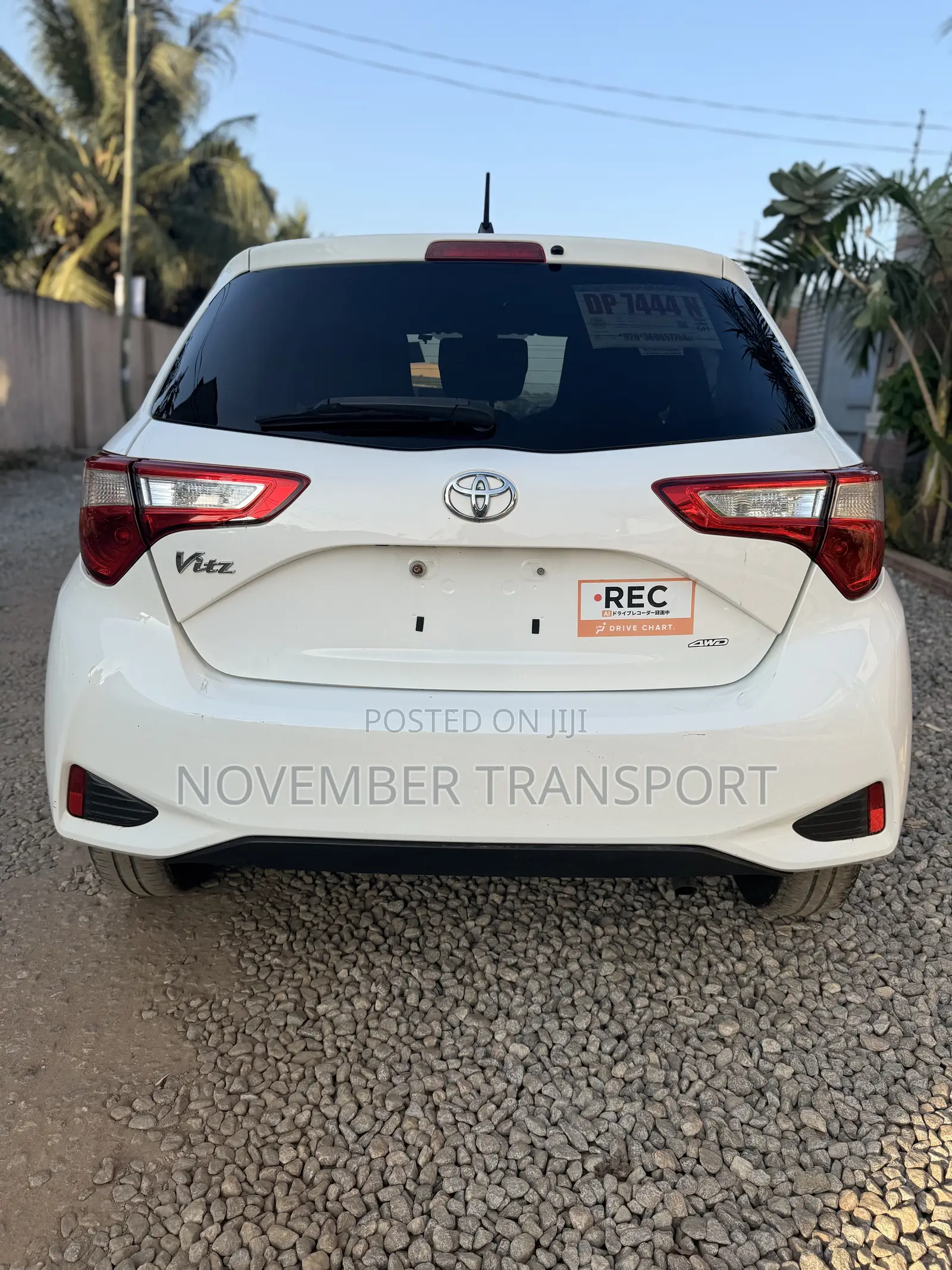 Toyota Vitz 1.3 AWD 5dr 2017 White