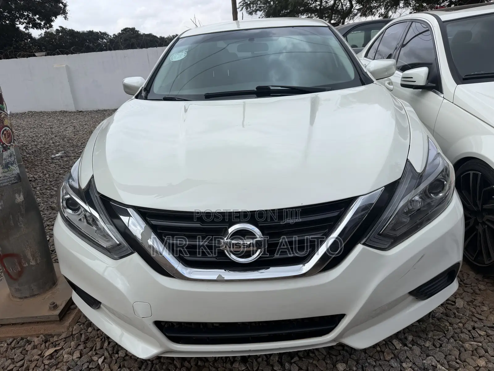 Nissan Altima 2018 White